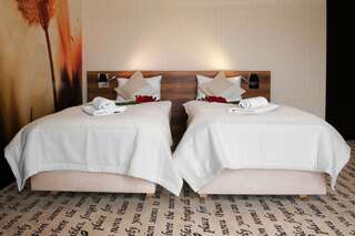 Отель Hotel Piano Люблин Двухместный номер с 2 отдельными кроватями-4